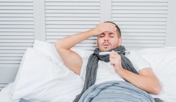 اندازه‌گیری تب در منزل و راهنمای خرید انواع تب سنج